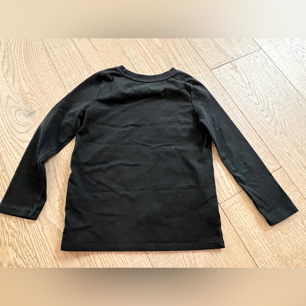 Cat & Jack XS 4/5 Kids Long-Sleeve Black Tee